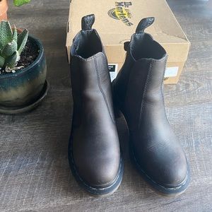 dr martens cadence boots